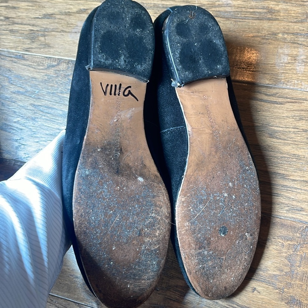 Banana Republic Demi Suede Loafer - Picture 4 of 4